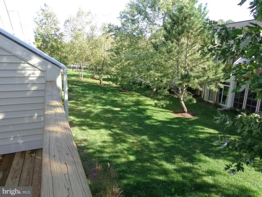 Gorgeous 3 Bedroom Townhouse, Bethany Beach, steps from pool and fitness center - Image 1