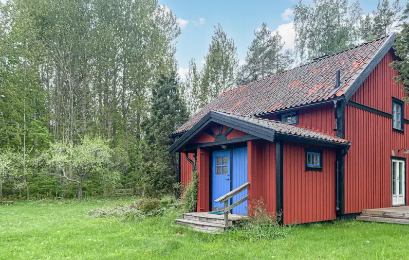 Awesome home in Grisslehamn with sauna - Image 1