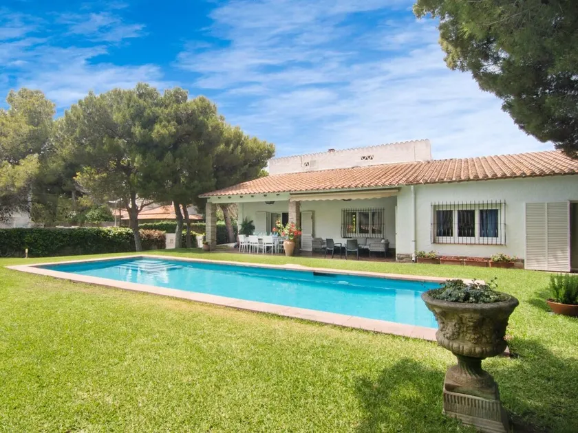 INDIGO BY BLAUSITGES Villa with large private pool and garden - Image 1