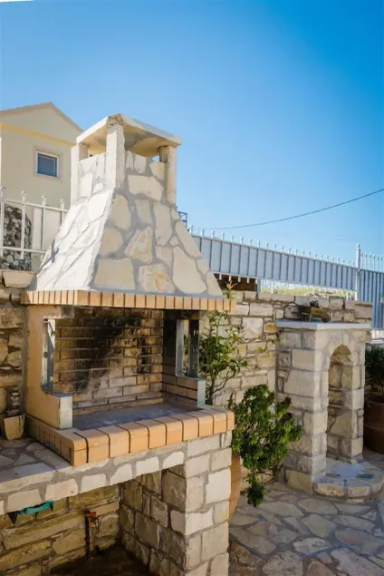 Villa Perahori - Image 1