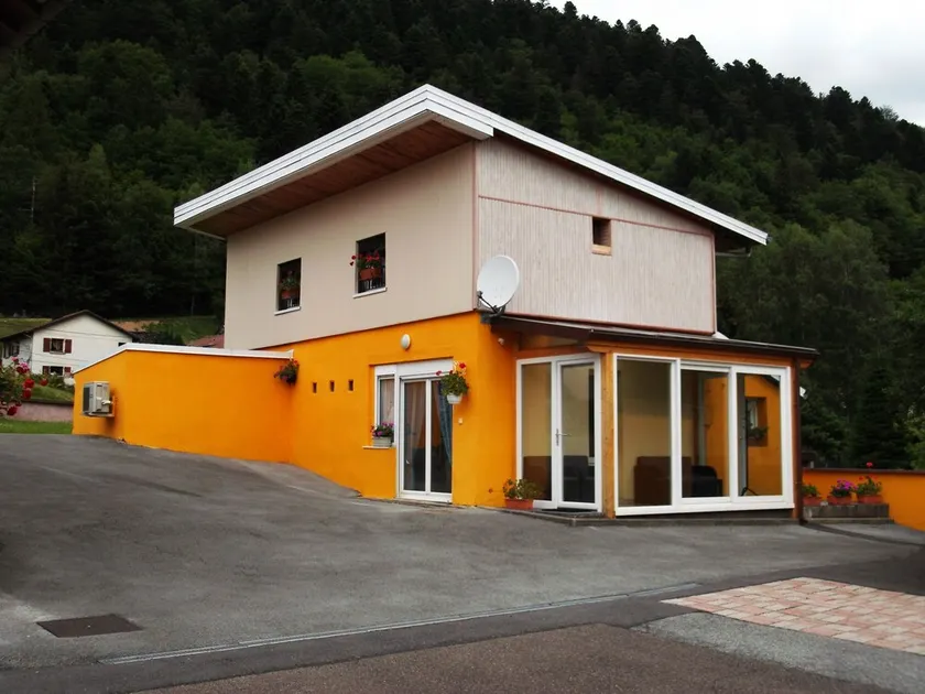Gîte individuel \"Chez Jean-Yves\" avec véranda et garage - Image 1