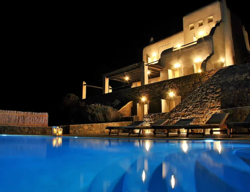 Villa in Mykonos near Agios Sostis Beach - Image 1