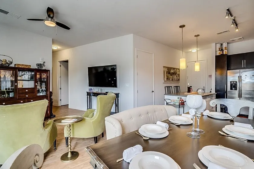Near Verrado I-10/303/101 frwys Spacious/Customized Corporate Travelers Welcome! - Image 1