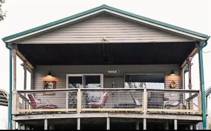 Des Moines River Front Cabin- Fishing/Hunting/Kayaking - Image 1
