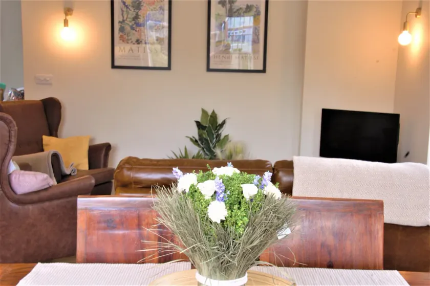 Newly Converted Bar Lodge in Village location - Image 1