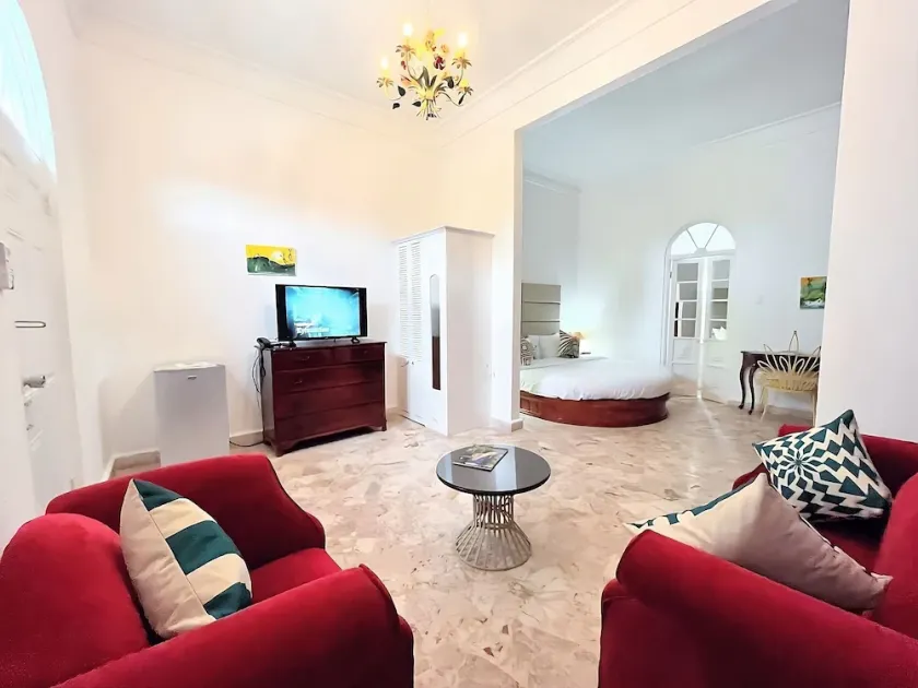 Discover the charm of Jamaica! Spacious Suite Near Reach Falls & Boston Beach - Image 1