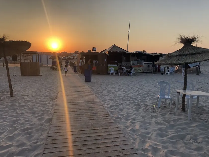Tazarka hus i nærheden af stranden - Image 1
