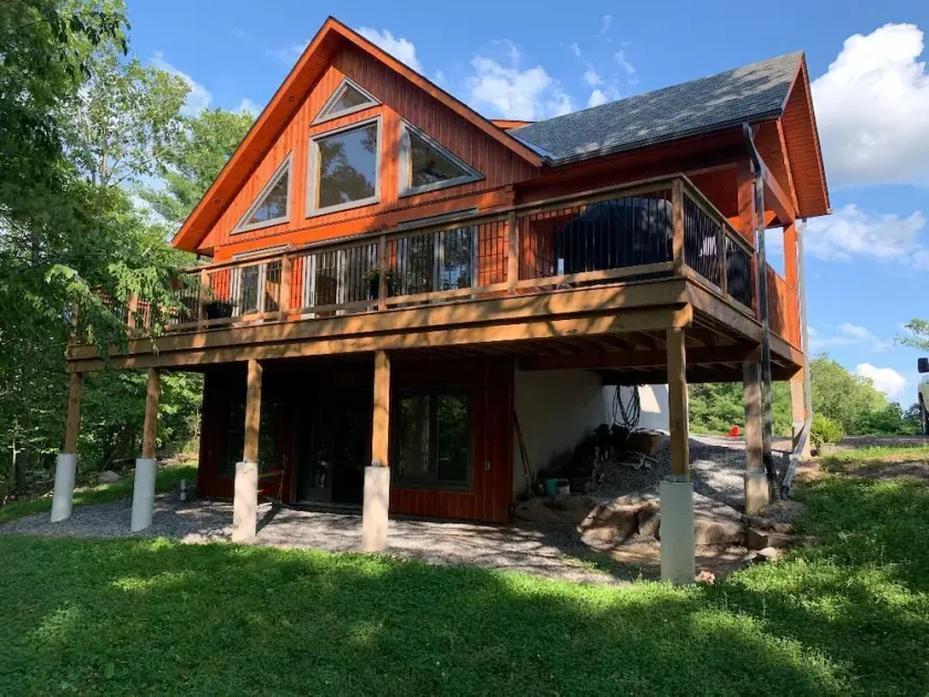 Rideau Lakes Log Cabin - Image 1