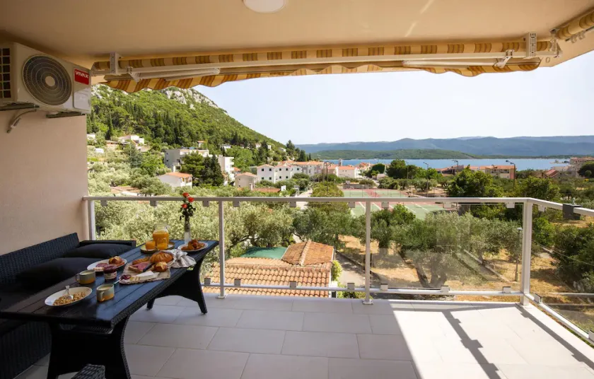Lovely Apartment In Klek With Wifi - Image 1