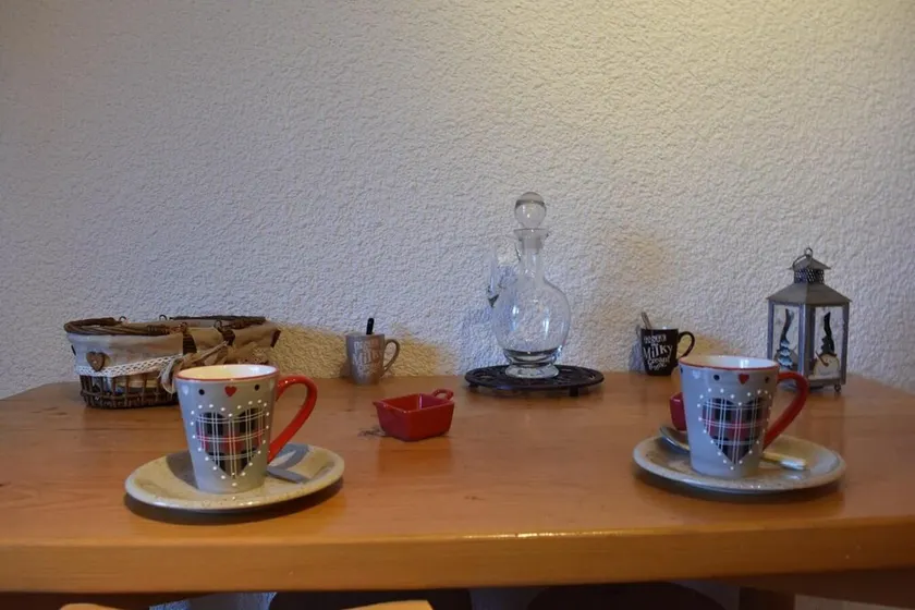 200m from ski slopes, 4th floor, balcony, tv, ski locker, 35m², Méribel - Image 1