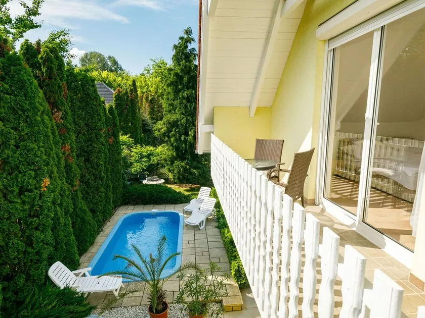 Alleinstehendes Ferienhaus mit privatem Pool,  W-LAN, Klimaanlage, TV, Terrasse, Haustiere erlaubt - Image 1