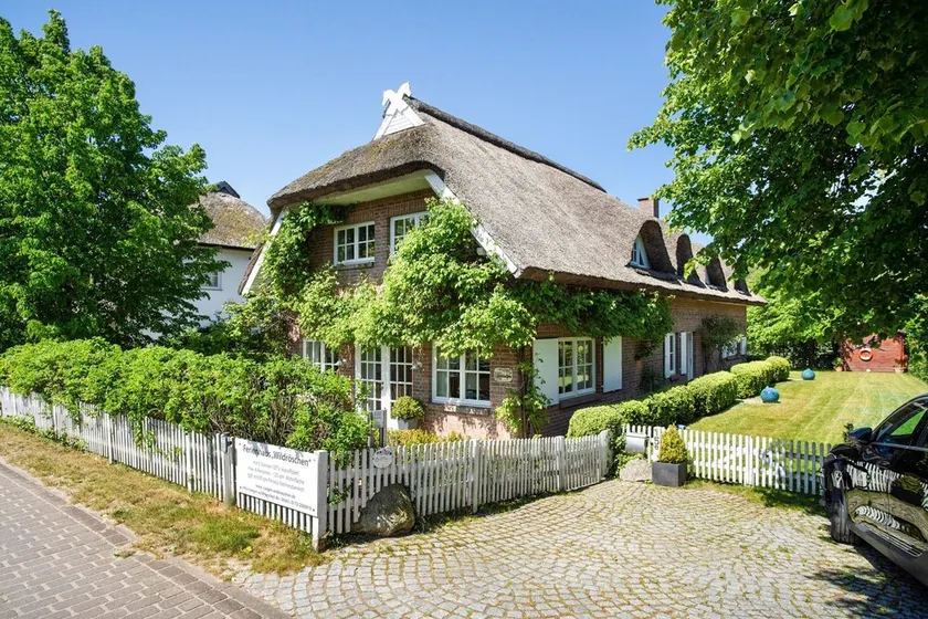 5 Sterne Reetdachhaus Wildröschen - Image 1