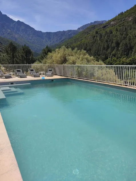 Holiday house: swimming pool, river, mountains, sea 20 minutes away. - Image 1