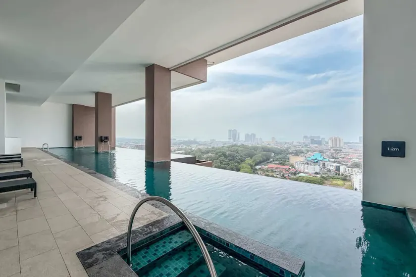 Family 2BR Apartment Pool Melaka City - Image 1