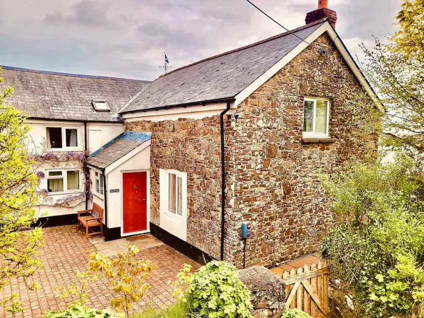 Barn End Cottage - Image 1