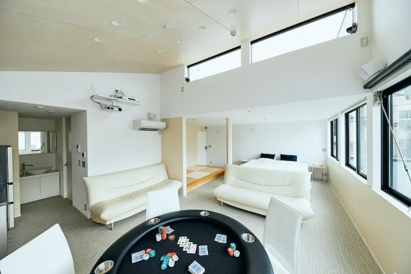 75Terrace included MUSASHI Condo Shinjuku3F Balcony Suite / Shinjuku-ku Tokyo - Image 1