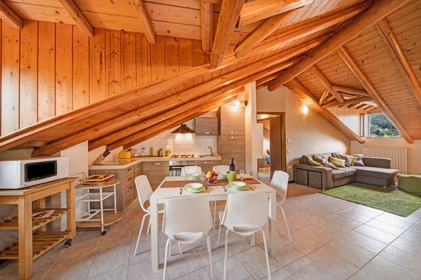 Apartment 'Mansarda Fra Monte E Lago' with Mountain View, Shared Terrace and Wi-Fi - Image 1