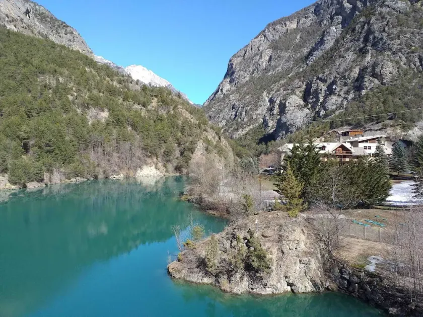 bonito apartamento con vistas al lago y las montañas, cerca de las pistas - Image 1