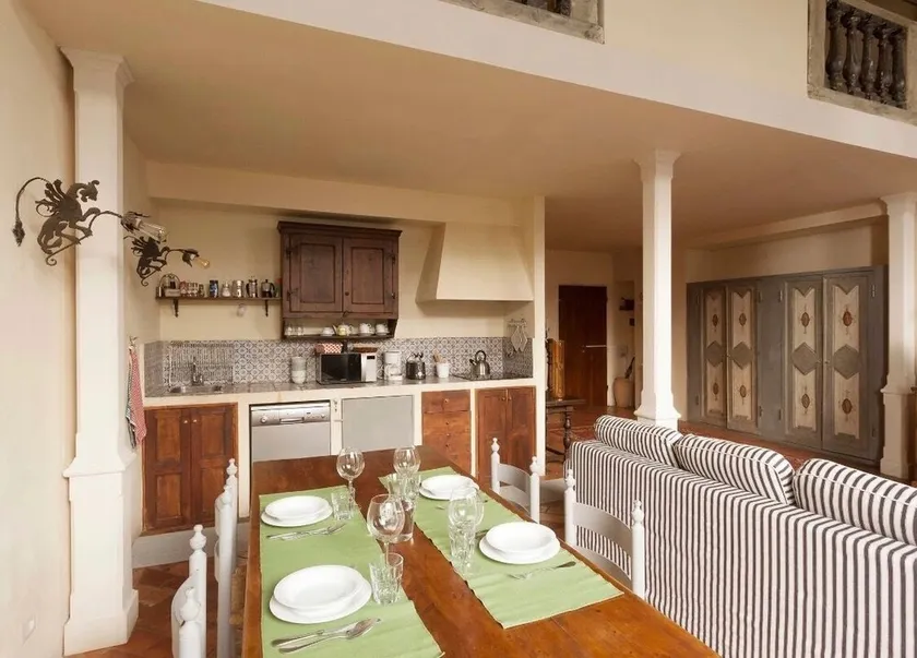 Appartements dans un ancien palais avec des trésors culturels - Image 1