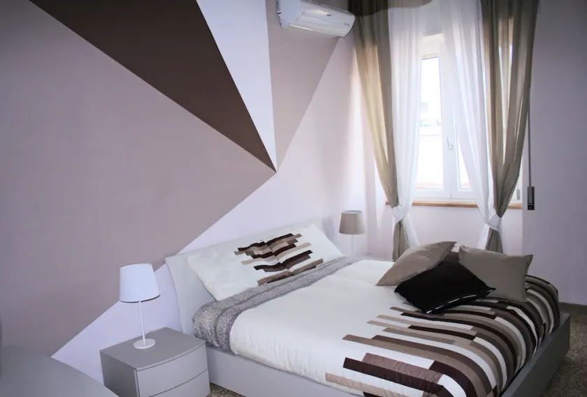 New and comfortable apartment with a splendid view of the Royal Palace of Caserta - Image 1