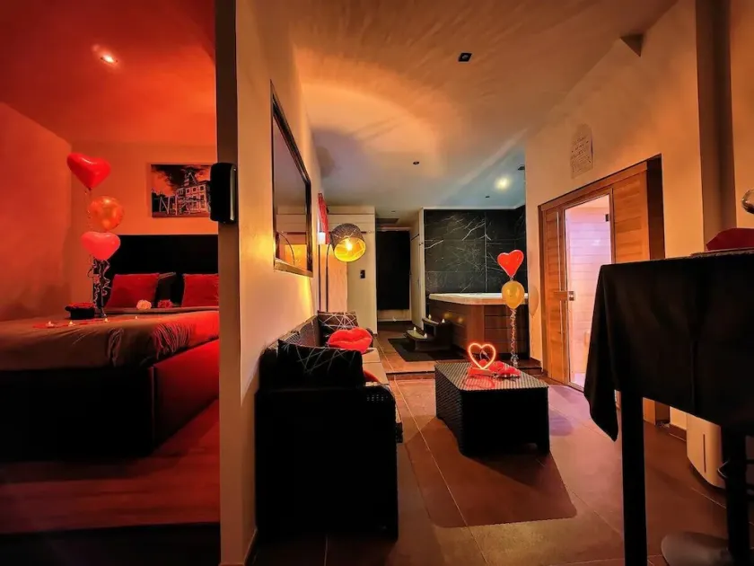 Le Loft Lens : Jacuzzi - sauna - hammam - Image 1