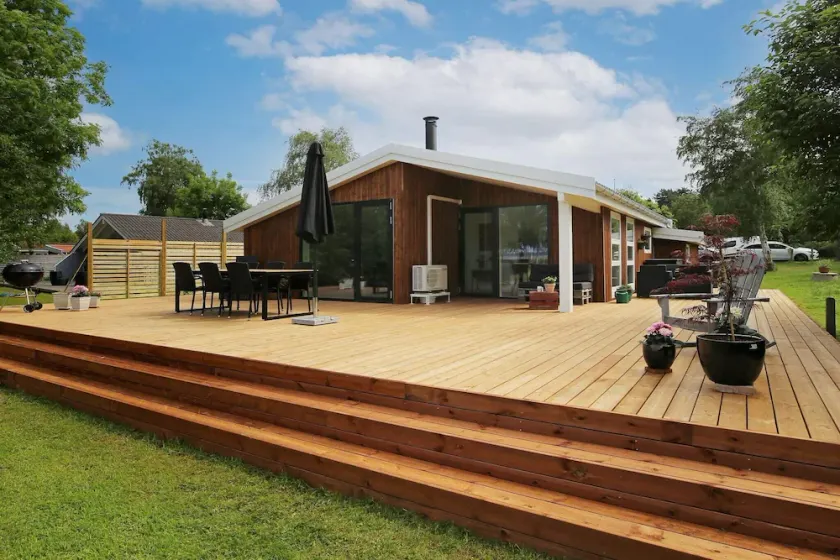 6 person holiday home in Jægerspris - Image 1
