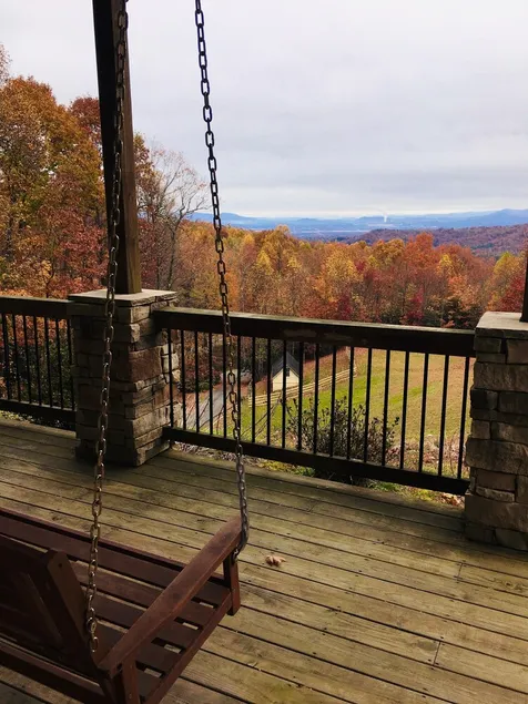 Smukke Long Range Mountain Views, minutter fra Downtown Hendersonville, NC - Image 1