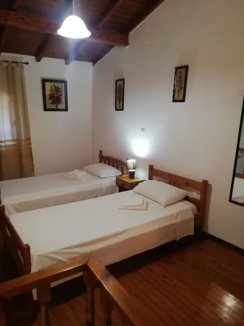Traditional House with Loft (Michalis' House in Kouramades) - Image 1