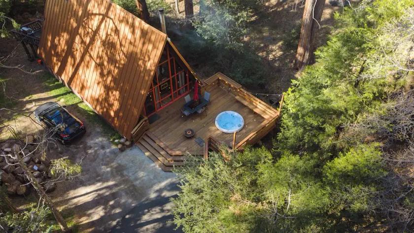 Idyllcreek Landmark A-Frame 14mi Town - Image 1