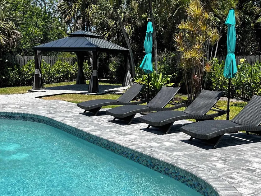 Delray Oasis: Pool, Gazebo & Beach Access - Image 1
