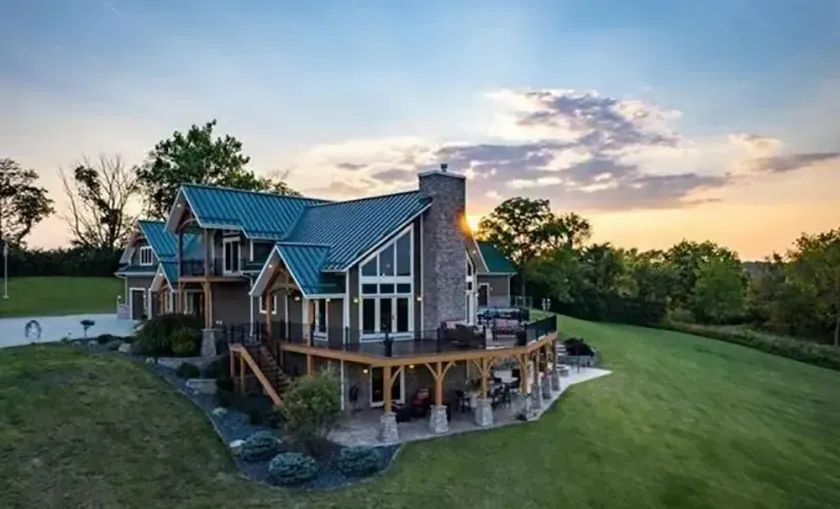 Brookville Ridge - Gorgeous Lake Home w/ Pool, Putting Green, Game Room - Image 1
