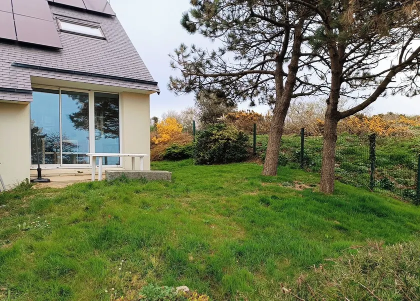 Komfortable Unterkunft mit ruhigem Meerblick. - Image 1