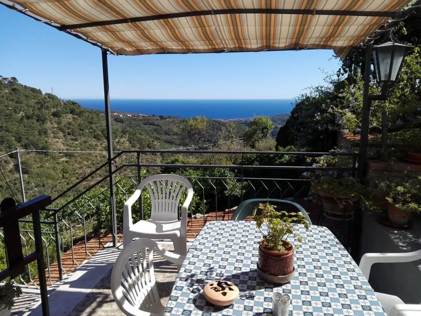 Casa entre o mar eo céu - Tovo Faraldi - Image 1