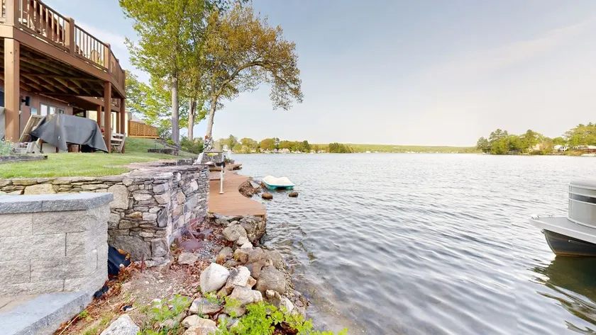 Webster Lake - One Home -Two Apartments - Image 1
