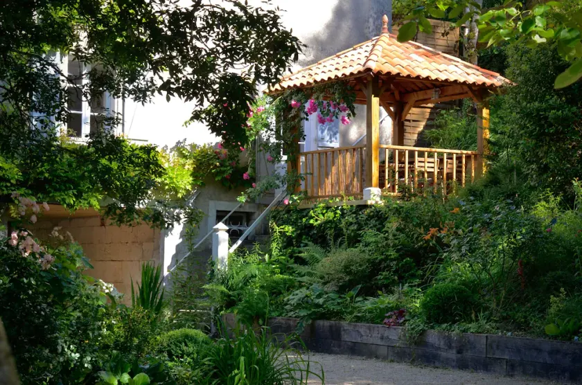 Casas rurales en un molino en el río Dronne - La Gloriette - Image 1