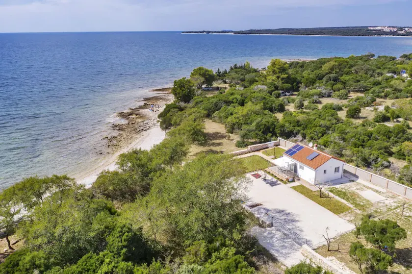 Vacation home - Image 1