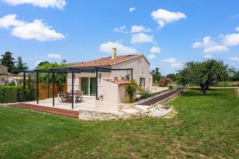 Saint Victor House in Pernes les Fontaines - Image 1