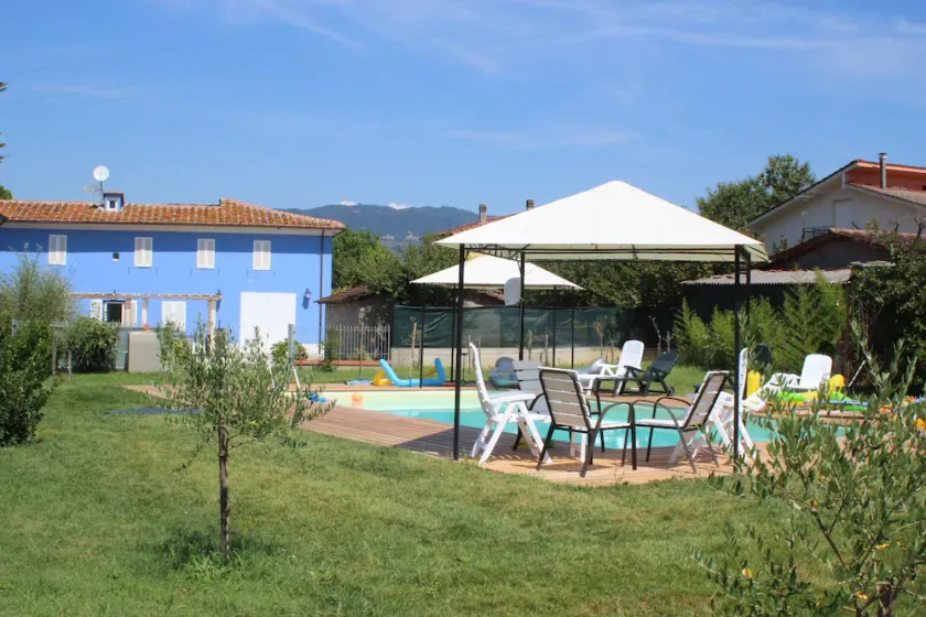 TUSCAN Gårdhus med pool fra 4 til 15 senge, have 6000 kvadratmeter indhegnet - Image 1