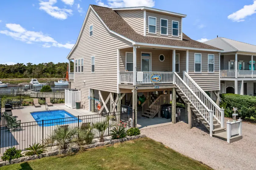 \"Miller Time\" - Intercoastal Waterway Home w/ Pool, 3 Bedrooms / 2.5 Bathrooms - Image 1