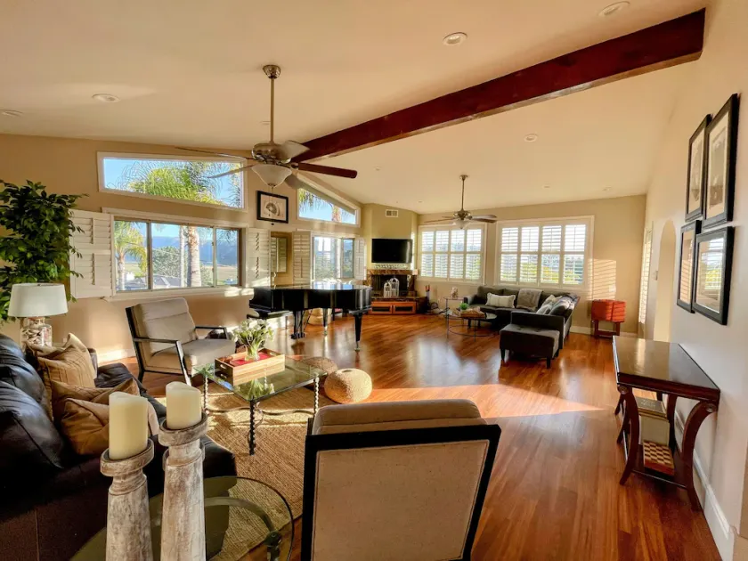 Ideal Location~Amazing Ocean & Sunset Views~Outdoor Living Spaces~Chef’s Kitchen - Image 1