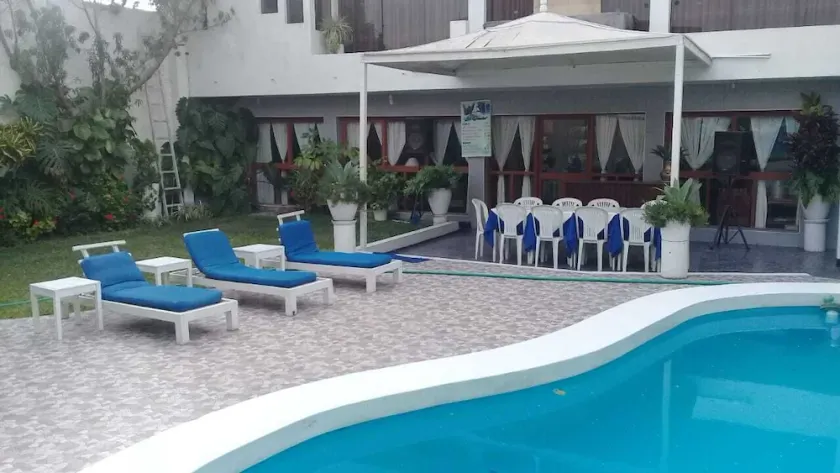 \"Habitación Boutique Matrimonial - El Paraíso de don José\". - Image 1
