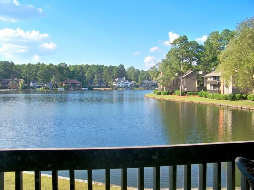 Superbes vues sur le lac à Pinehurst! - Image 1