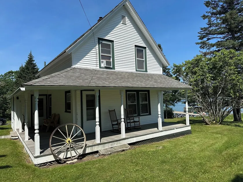 Smukt hus med udsigt over Bass Harbor - Image 1