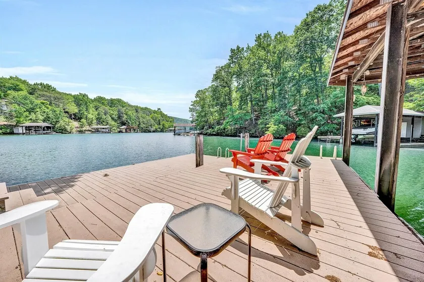 The Main House - Lakefront home with private hot tub & balcony - Image 1