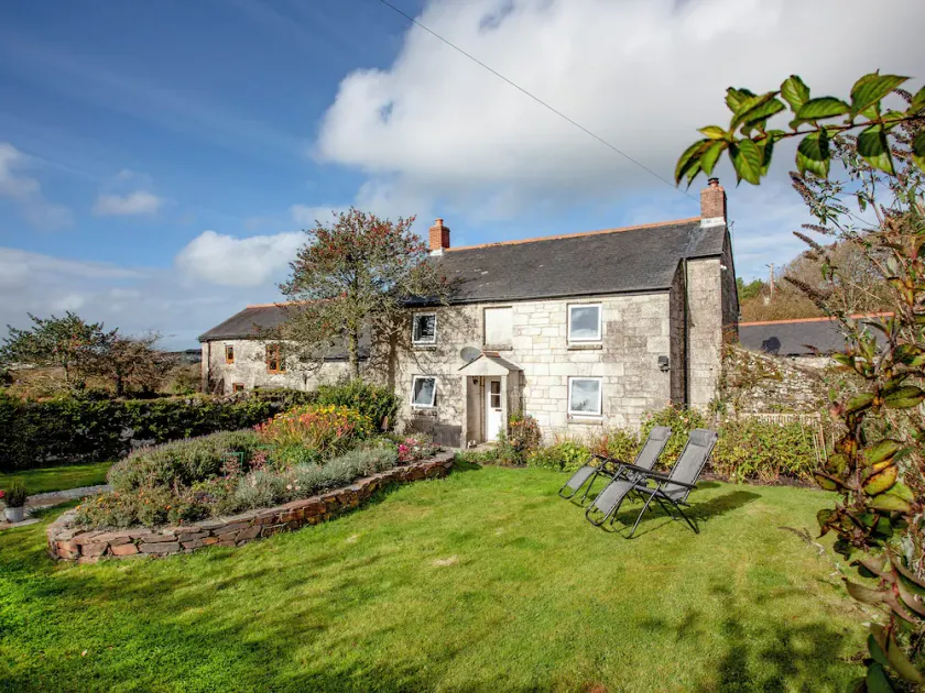 3 bedroom accommodation in Nanpean, near St Austell - Image 1