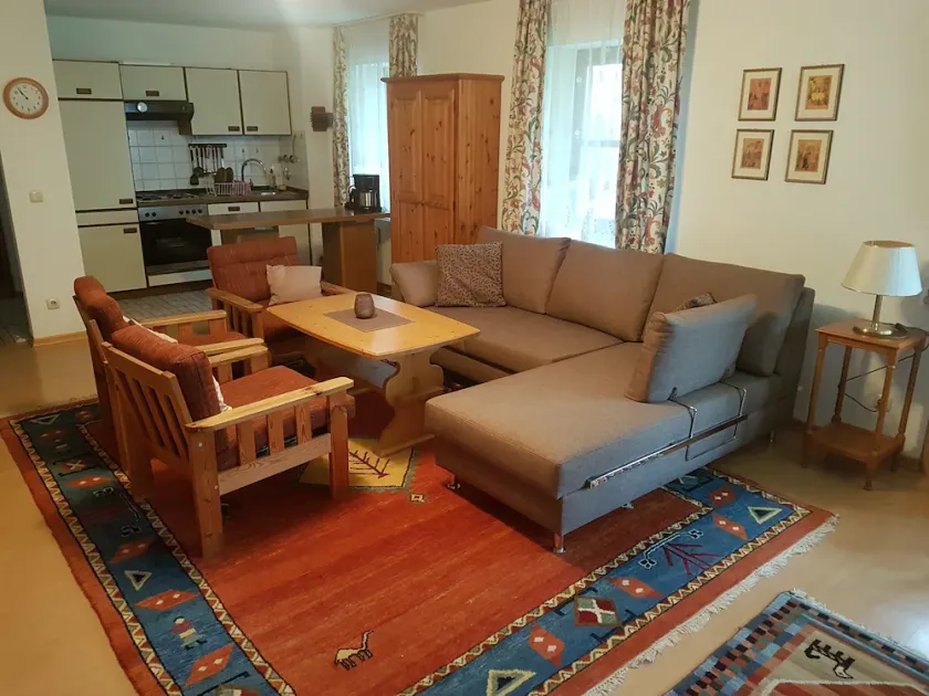 Ferienwohnung Nr. 03, 92 m², 2-6 Personen, 2 Schlafzimmer, Wohnküche, Kabel-TV, Terrasse, WLAN - Image 1