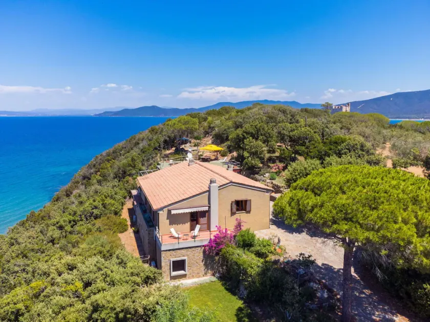 Splendida villa indipendente per 10 ospiti con A/C, WIFI, TV, terrazza e animali ammessi - Image 1