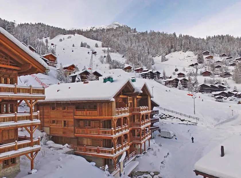 Grimentz - Superb Penthouse, Best Location, Ski-In/Out, Next To Piste & Village! - Image 1