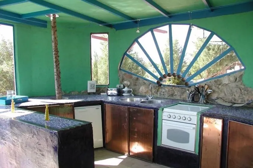 Casa do Teatro colourful,cottage,house, pool, WiFi, TV, air-cond., near the sea - Image 1