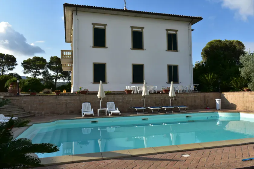 Villa Irene, 10 soveværelser og privat pool nær Castiglioncello - Image 1